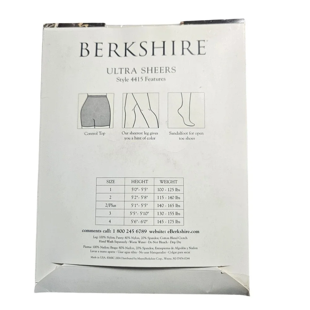 Berkshire Ultra Sheers Control Top Pantyhose White Sandalfoot Style 4415 2P NWT
